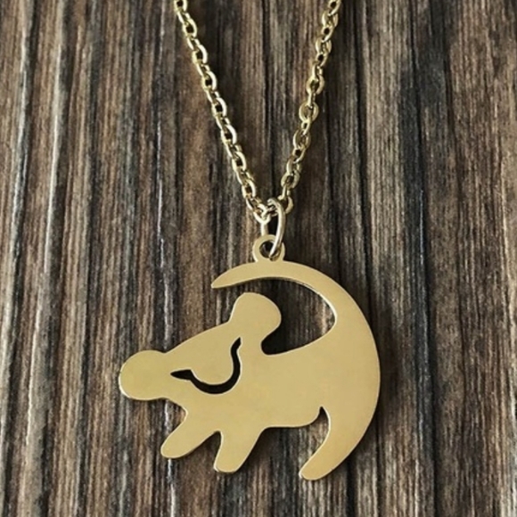 Disney Other - Simba Lion King Necklace 🦁